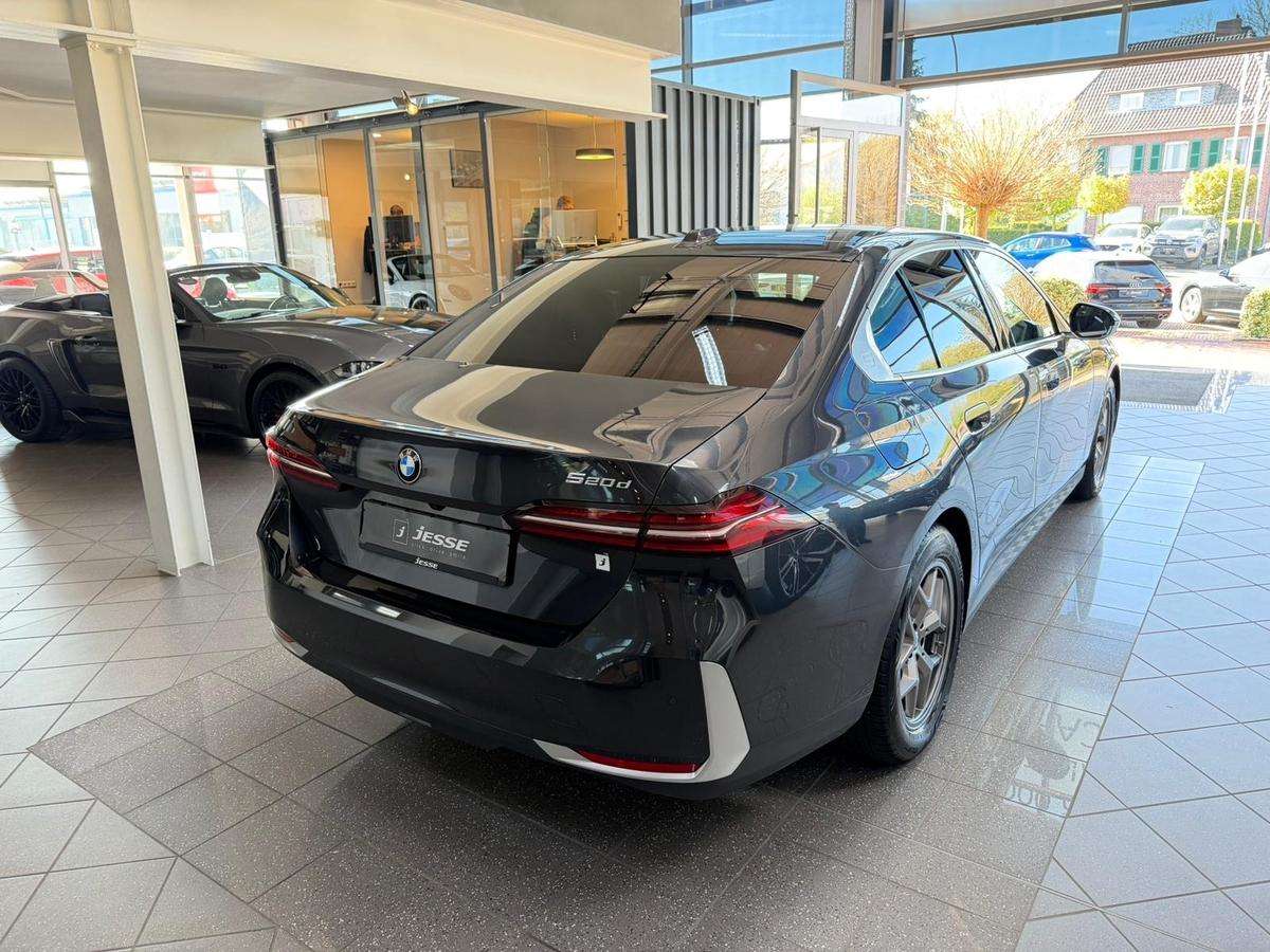 Fahrzeugbild eines BMW 5er-Reihe