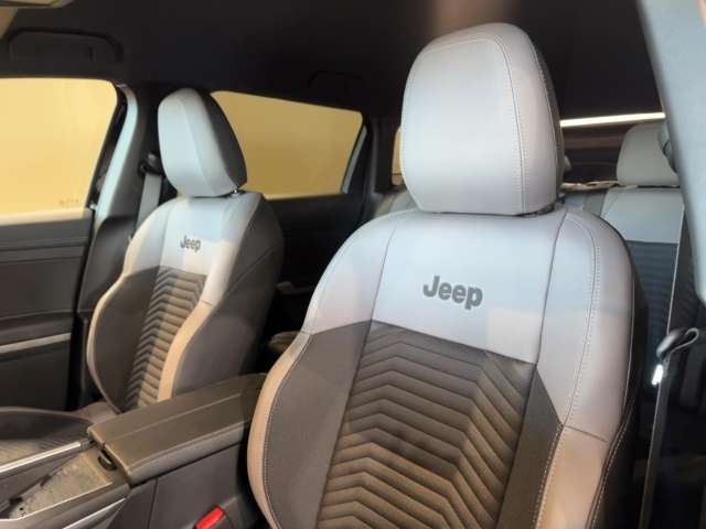 Fahrzeugbild eines Jeep Compass