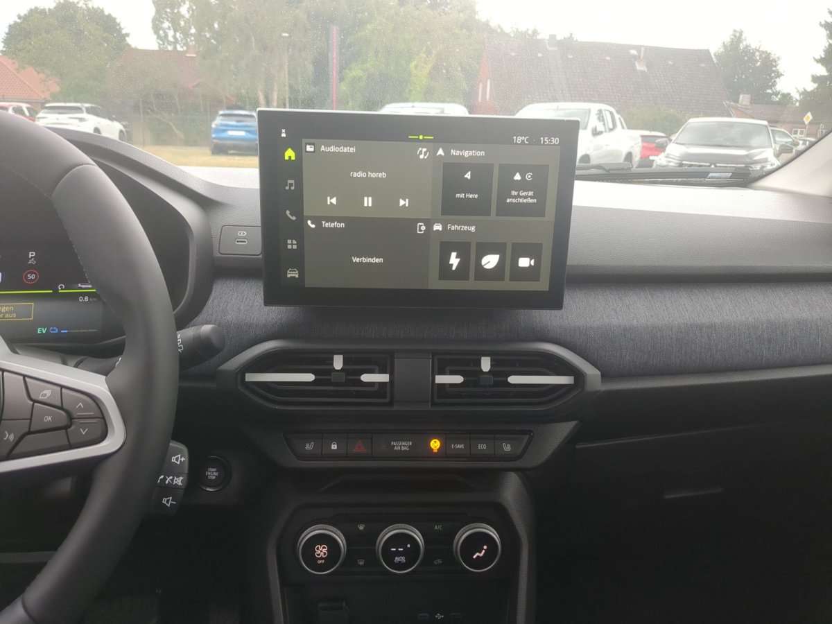 Fahrzeugbild eines Dacia Jogger