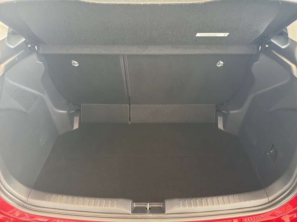 Fahrzeugbild eines Mazda Mazda2 Hybrid