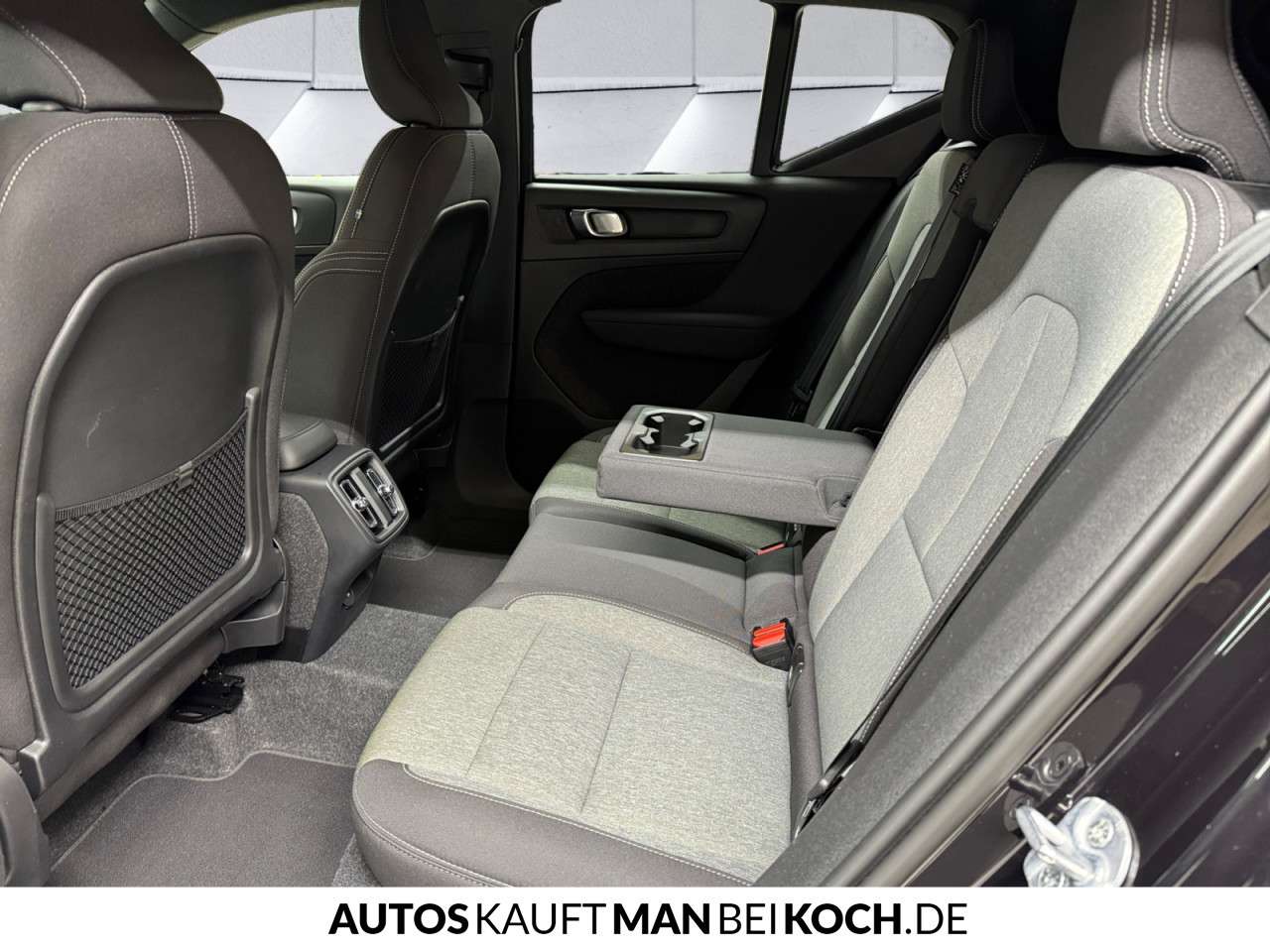 Fahrzeugbild eines Volvo XC40