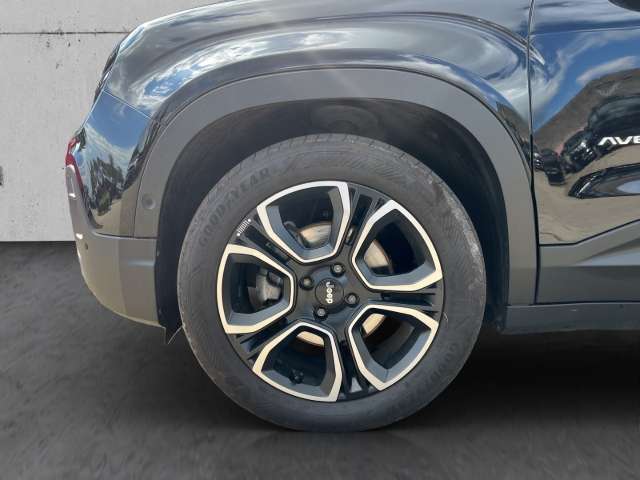 Fahrzeugbild eines Jeep Avenger