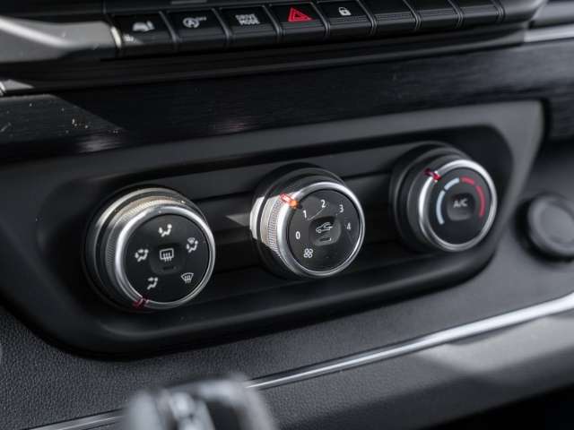 Fahrzeugbild eines Nissan Primastar