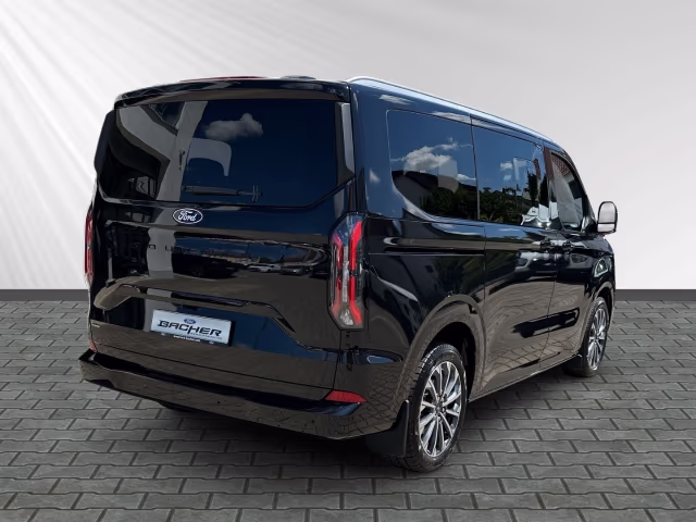 Fahrzeugbild eines Ford Tourneo Custom