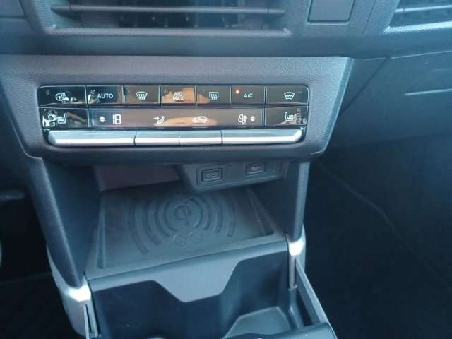 Fahrzeugbild eines Opel Frontera