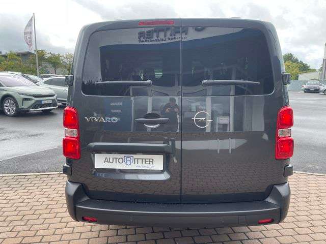 Fahrzeugbild eines Opel Vivaro