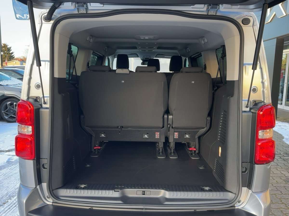 Fahrzeugbild eines Opel Zafira