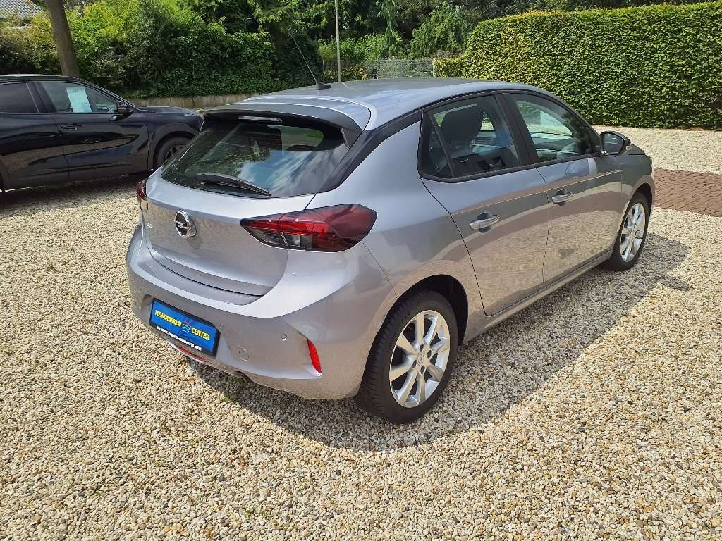 Fahrzeugbild eines Opel Corsa