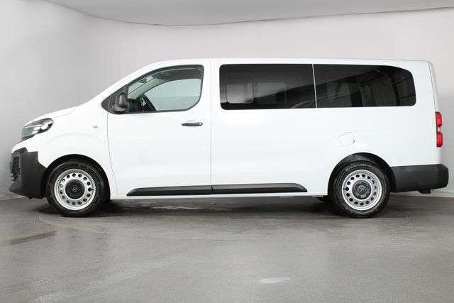 Fahrzeugbild eines Opel Vivaro
