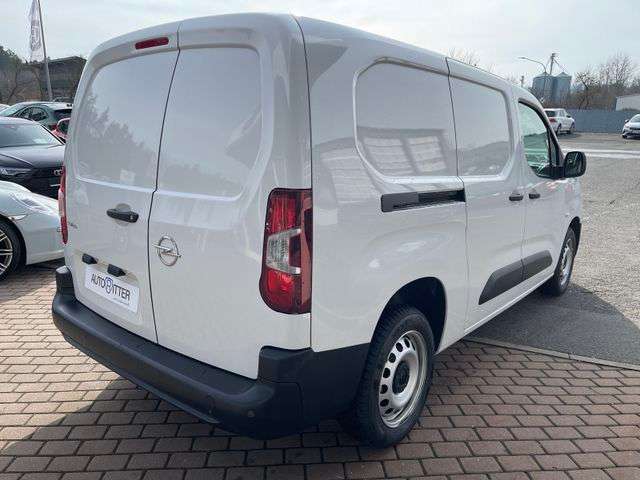 Fahrzeugbild eines Opel Combo