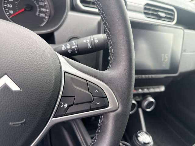 Fahrzeugbild eines Dacia Duster