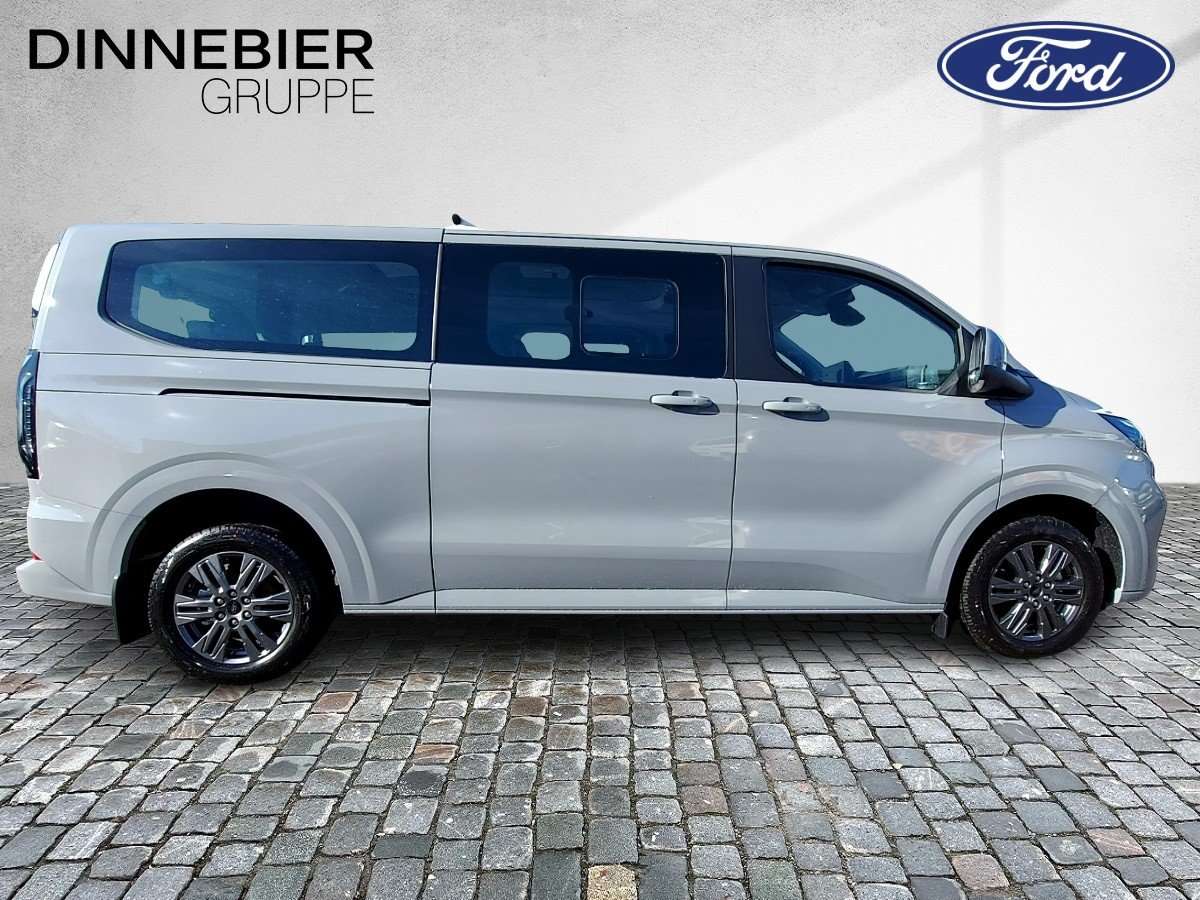 Fahrzeugbild eines Ford Tourneo Custom