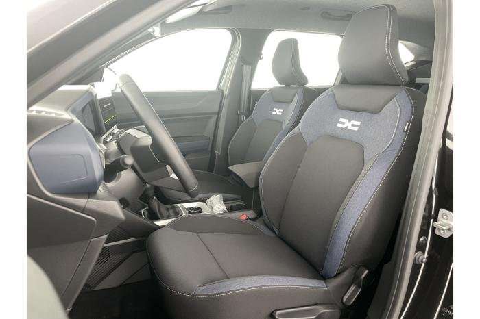 Fahrzeugbild eines Dacia Bigster