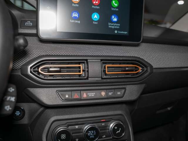 Fahrzeugbild eines Dacia Sandero