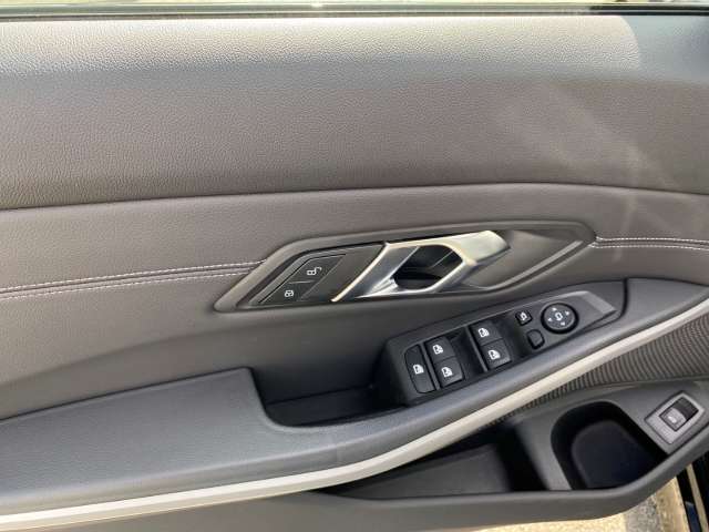 Fahrzeugbild eines BMW 3er-Reihe