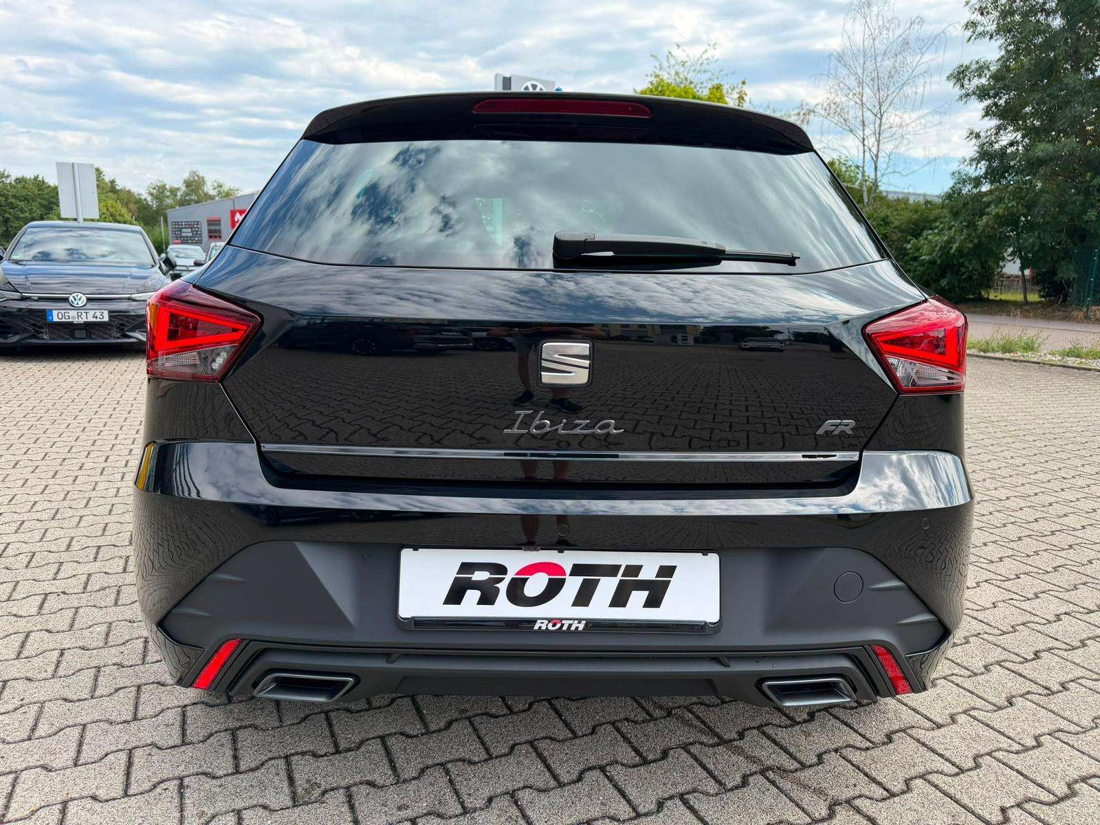 Fahrzeugbild eines SEAT Ibiza