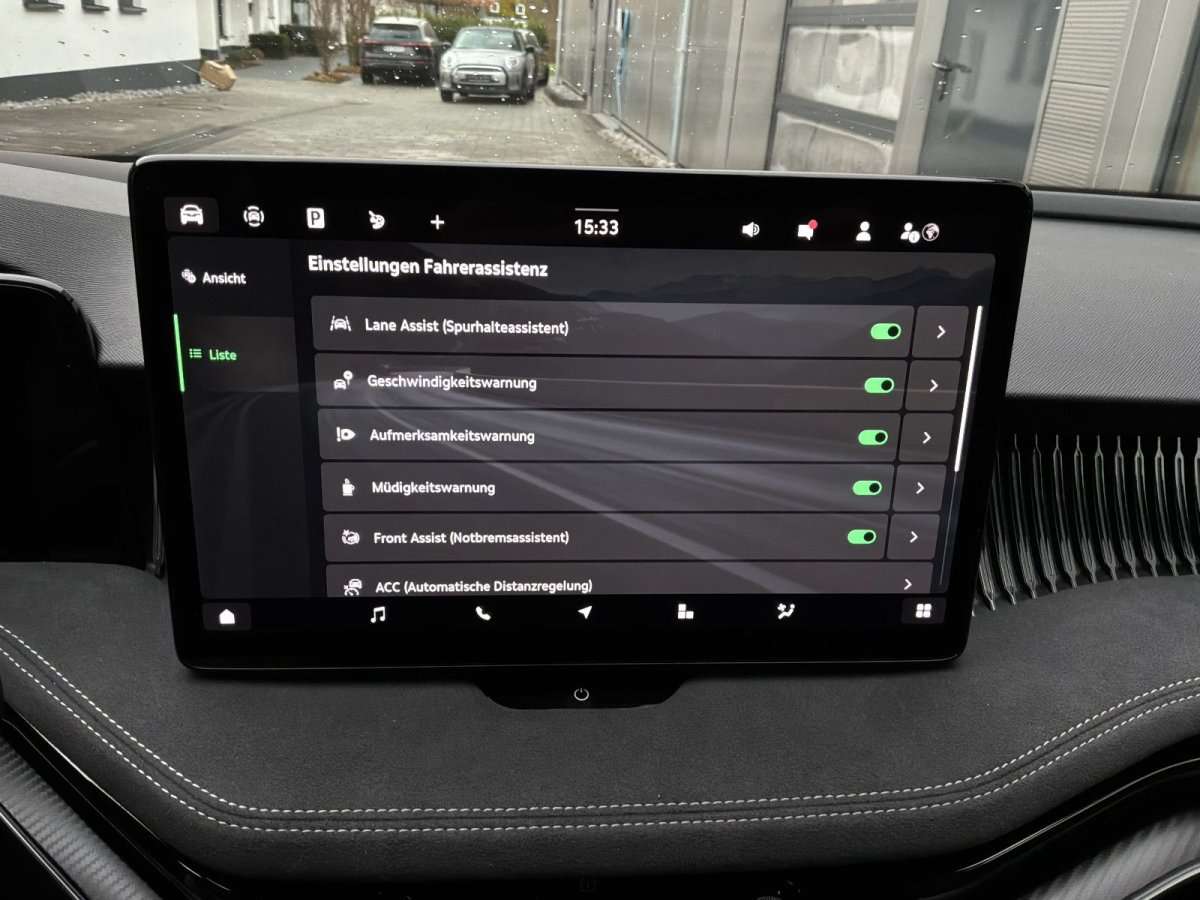 Fahrzeugbild eines Skoda Superb