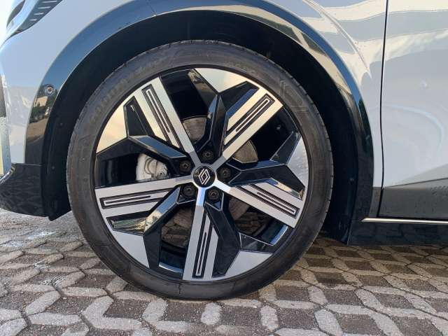 Fahrzeugbild eines Renault Megane E-TECH