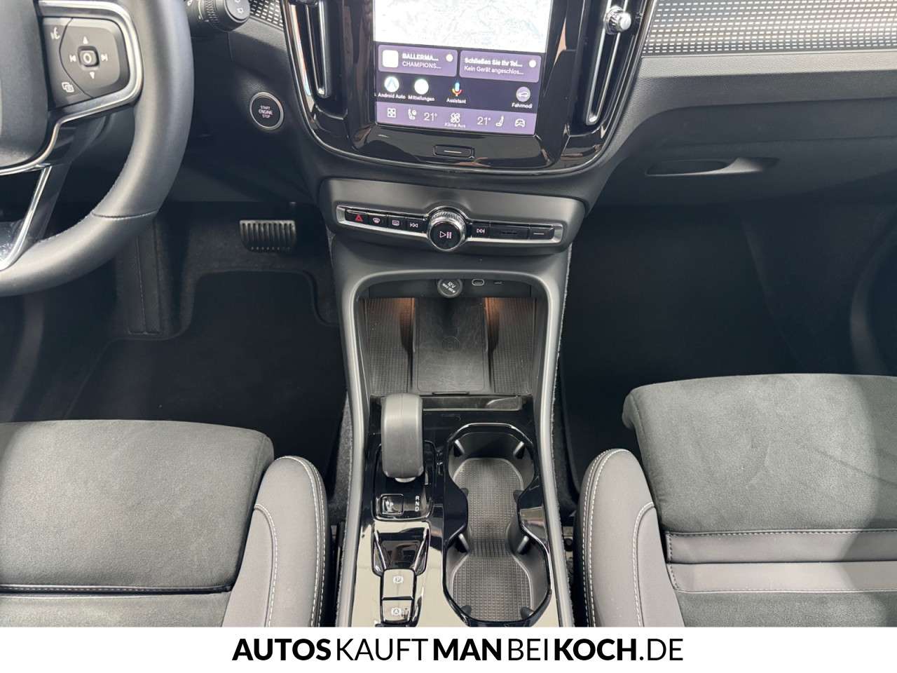 Fahrzeugbild eines Volvo XC40