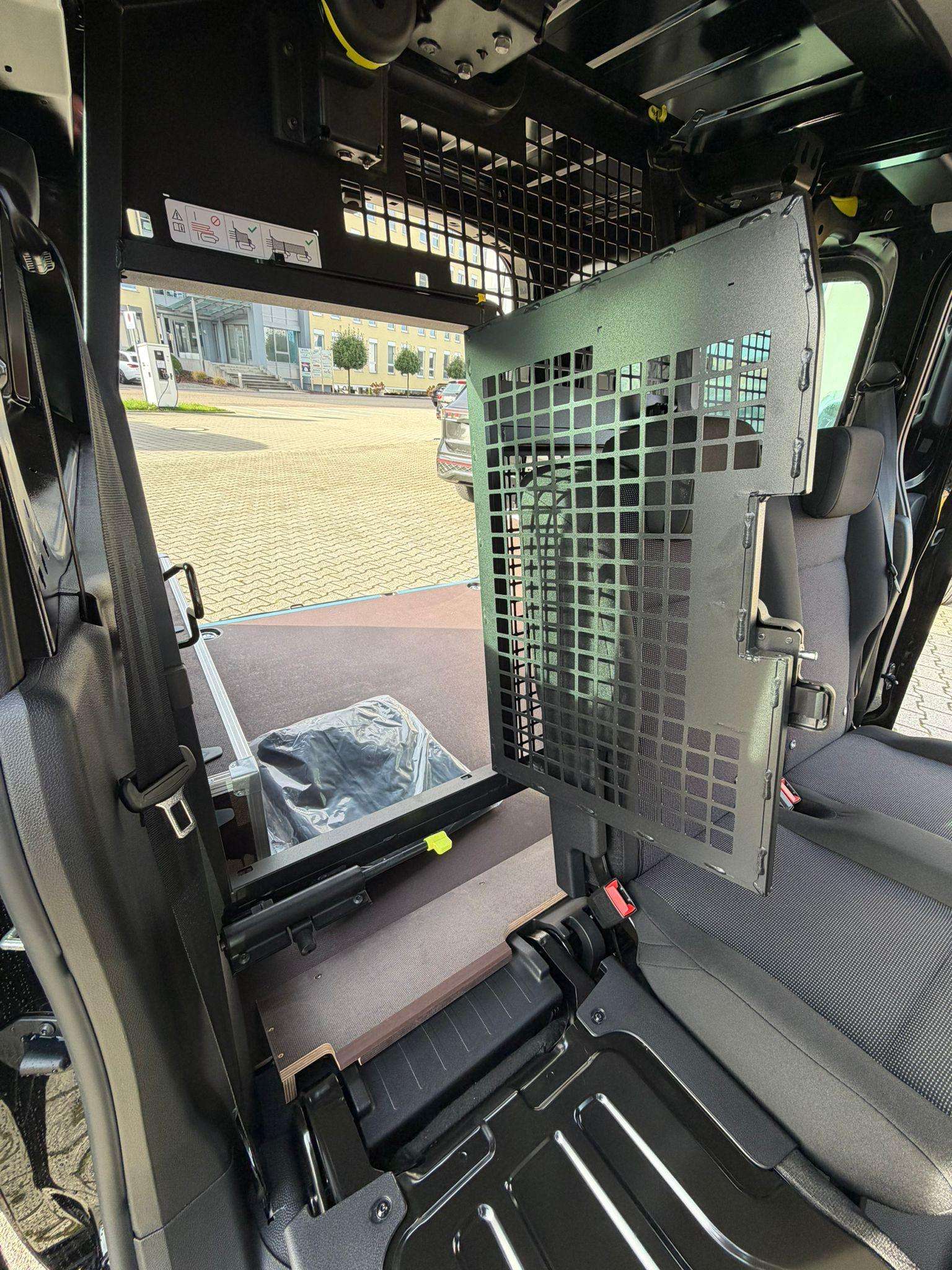 Fahrzeugbild eines Opel Combo