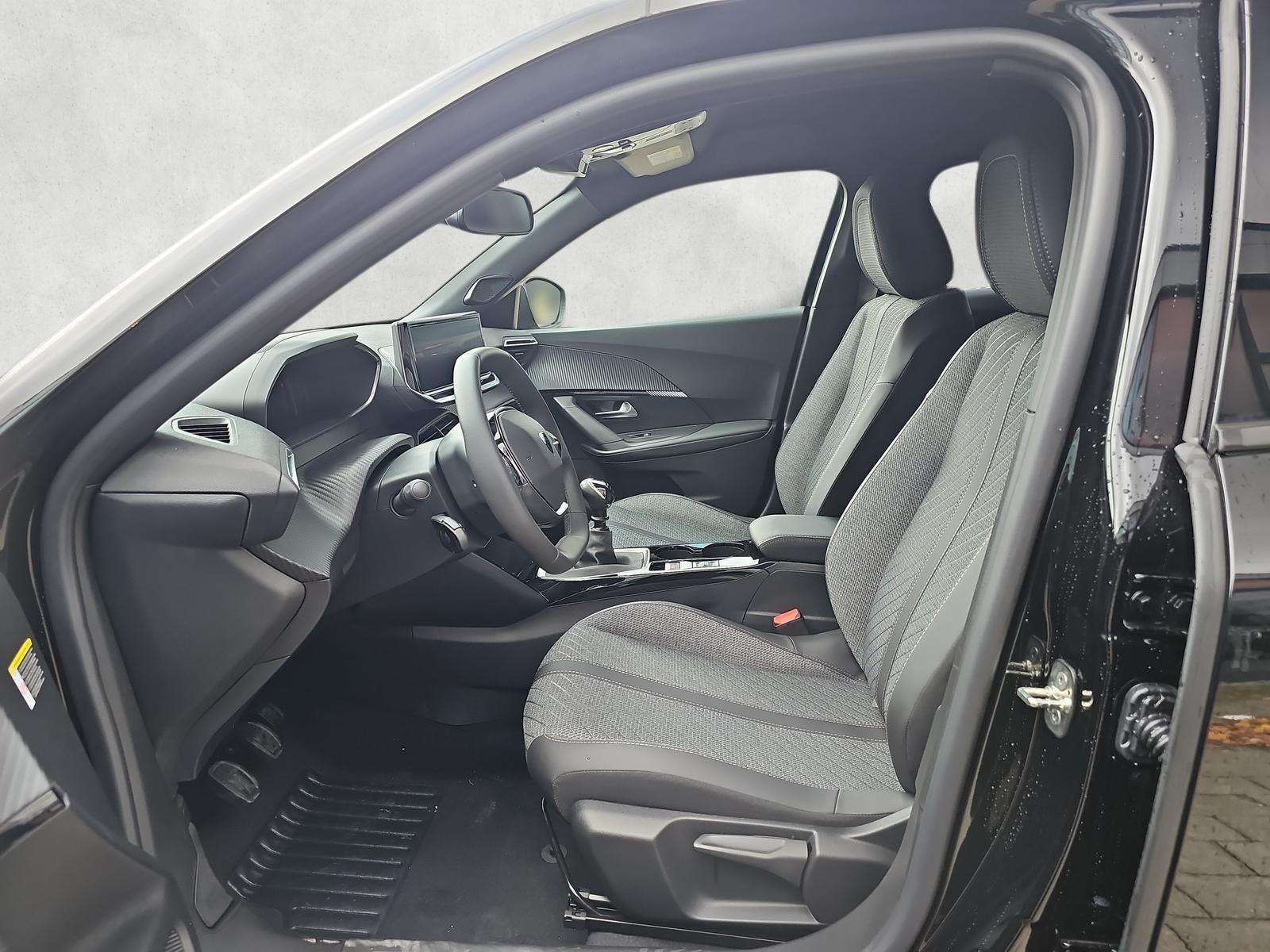 Fahrzeugbild eines Peugeot 2008