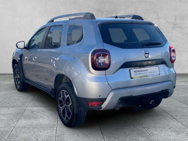 Fahrzeugbild eines Dacia Duster