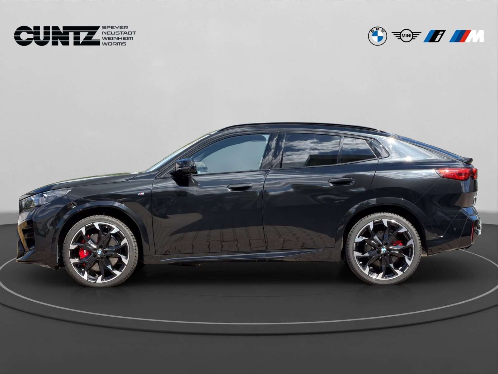 Fahrzeugbild eines BMW X2