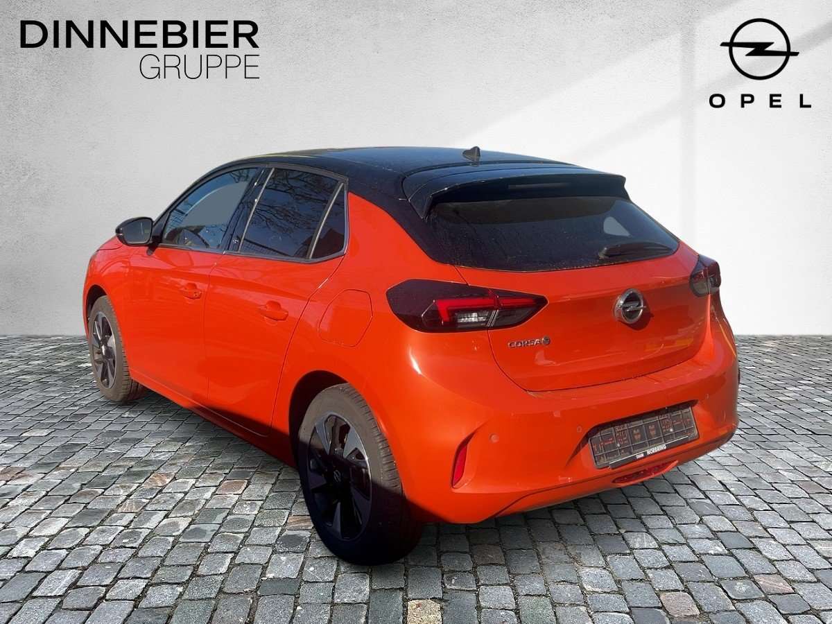 Fahrzeugbild eines Opel Corsa
