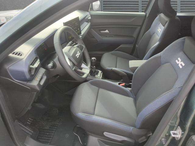 Fahrzeugbild eines Dacia Duster