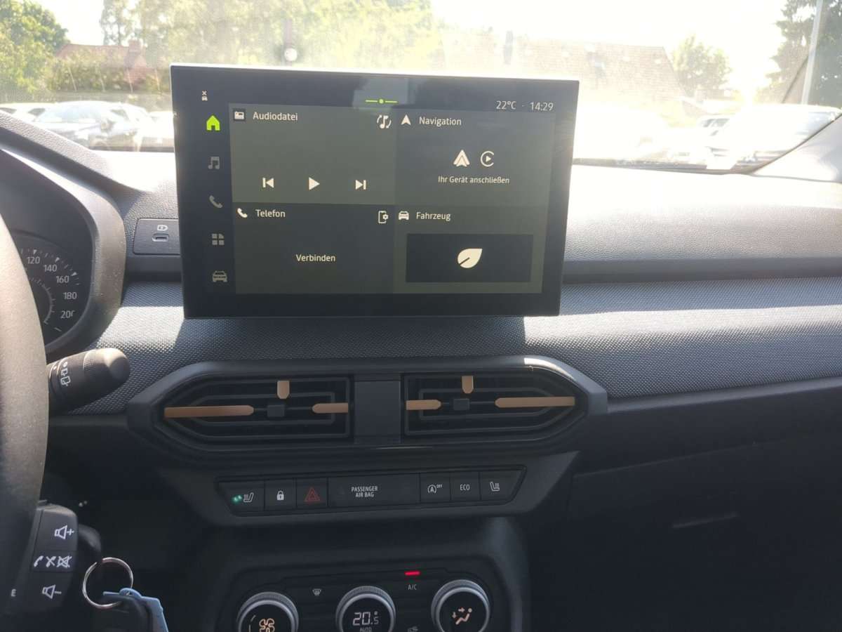Fahrzeugbild eines Dacia Sandero