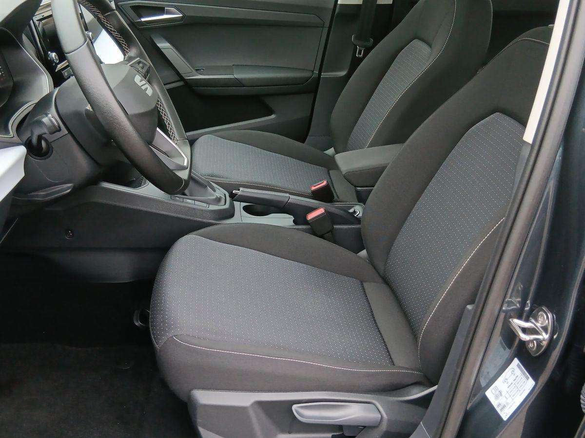 Fahrzeugbild eines SEAT Ibiza