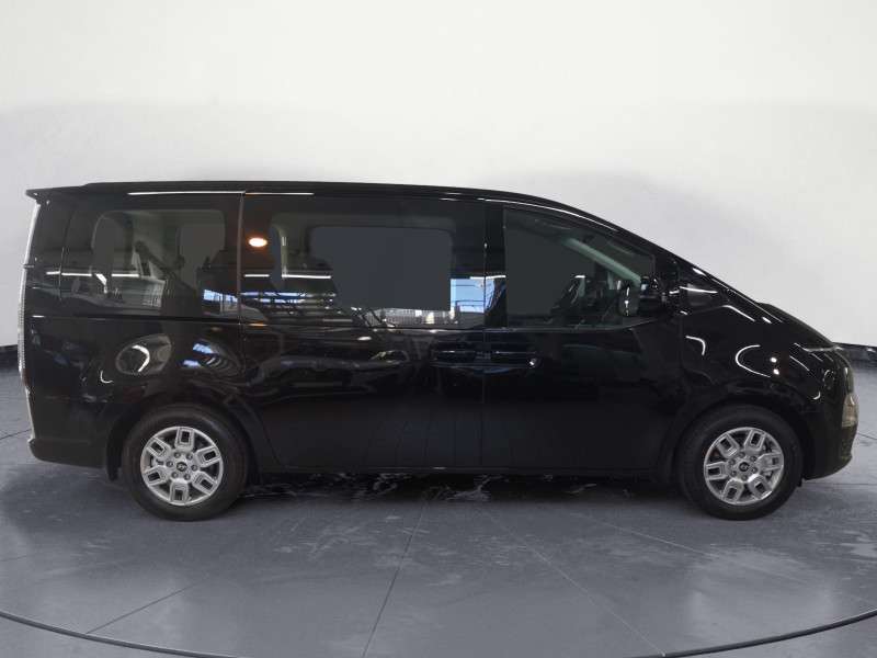 Fahrzeugbild eines Hyundai Staria