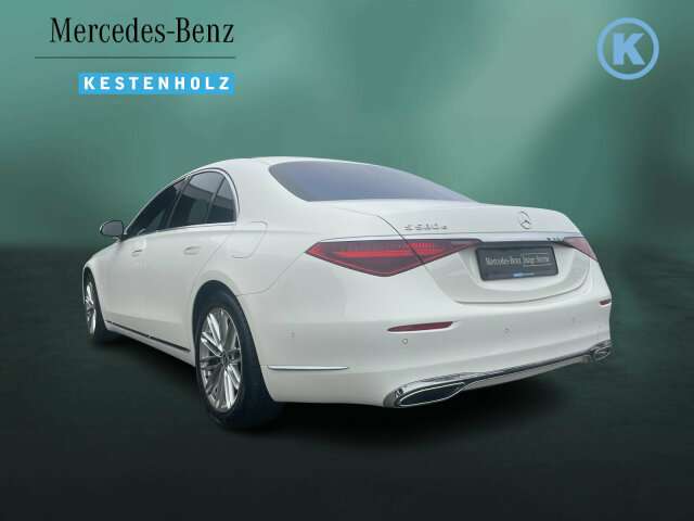 Fahrzeugbild eines Mercedes-Benz S-Klasse