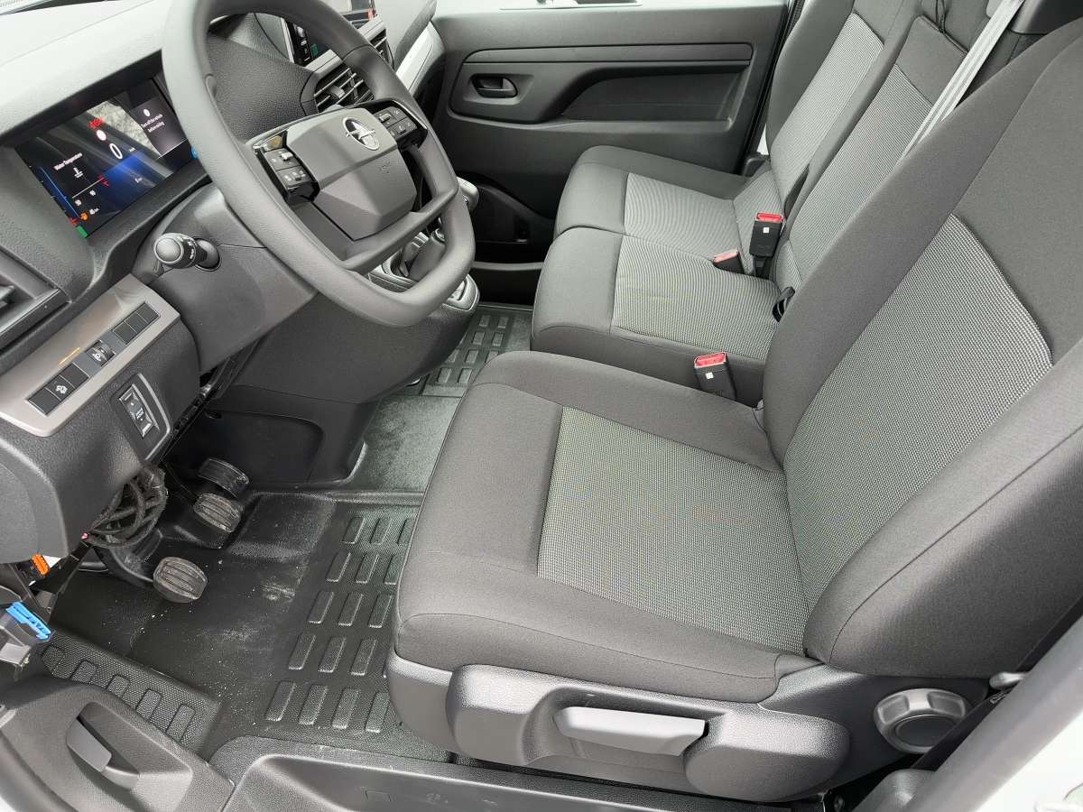 Fahrzeugbild eines Opel Vivaro