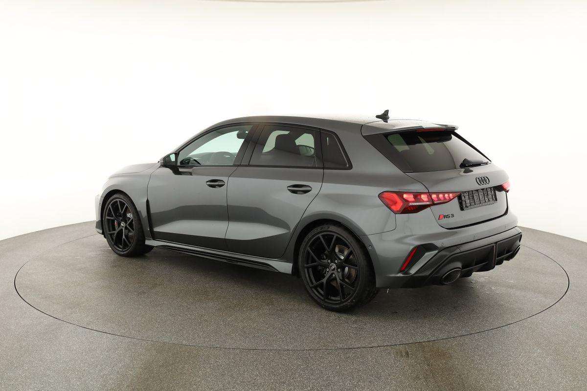 Fahrzeugbild eines Audi RS3