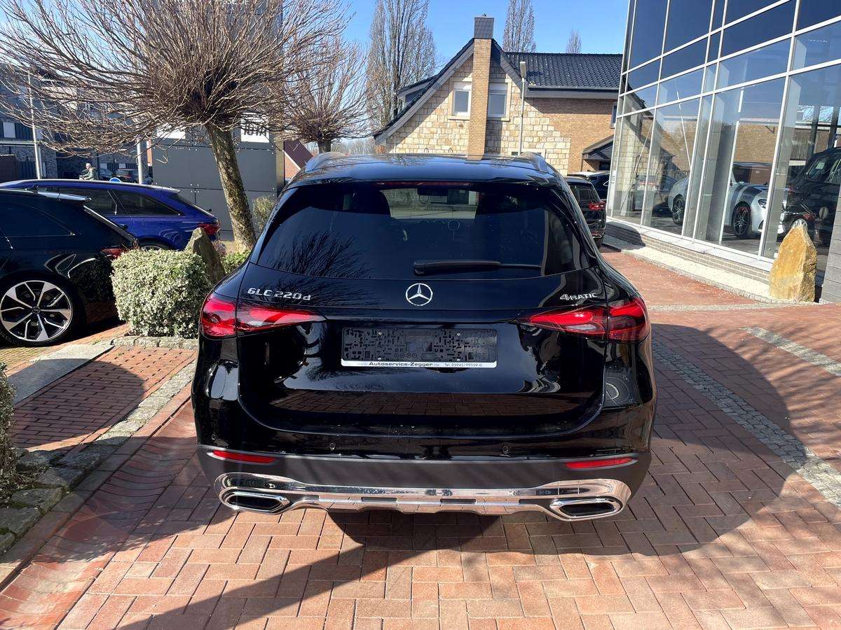 Fahrzeugbild eines Mercedes-Benz GLC