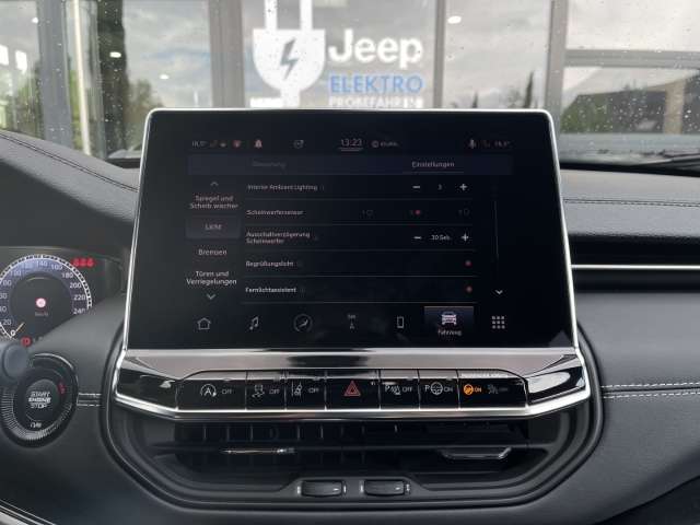 Fahrzeugbild eines Jeep Compass