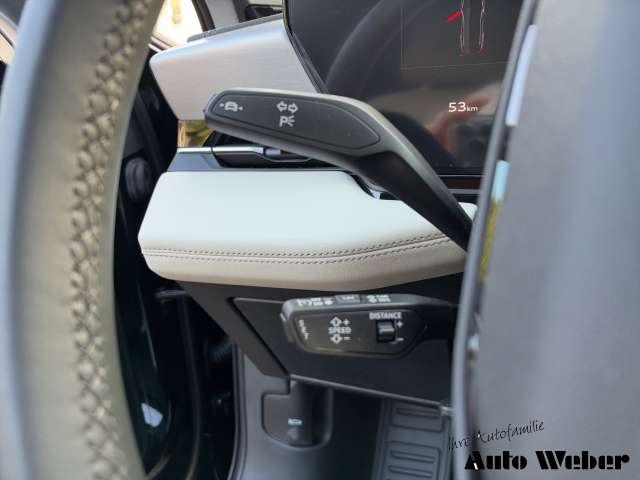 Fahrzeugbild eines Audi A6 e-tron