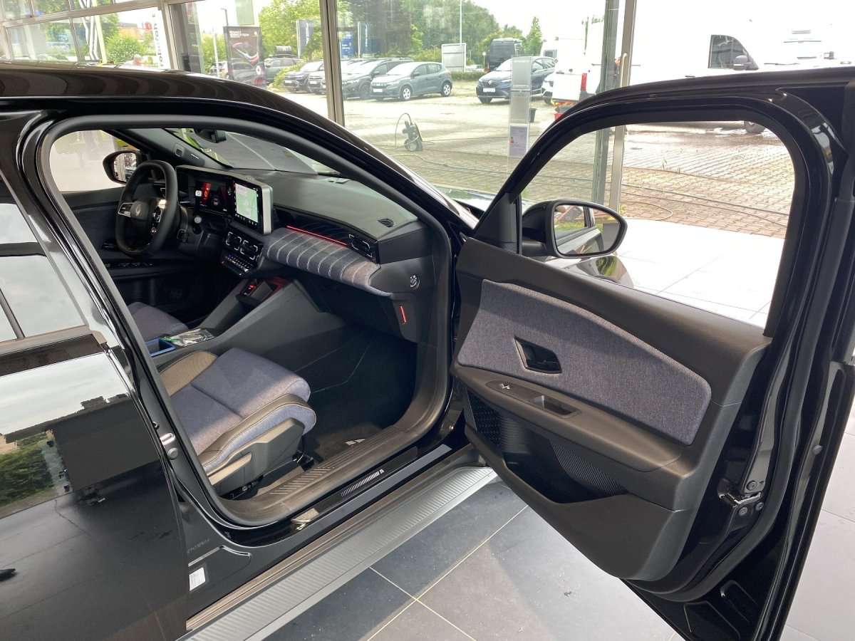 Fahrzeugbild eines Renault 5 E-TECH