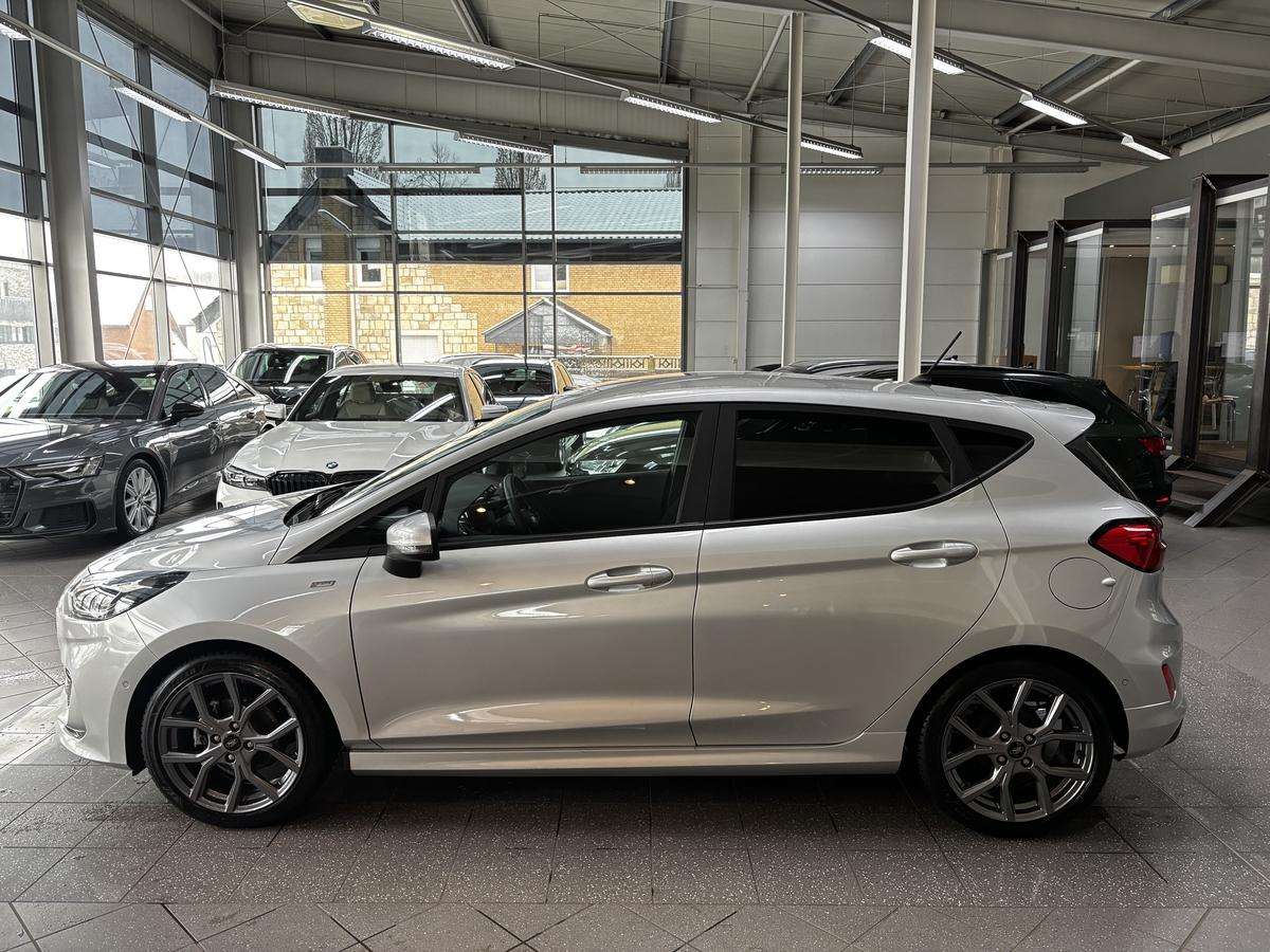 Fahrzeugbild eines Ford Fiesta