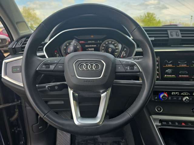 Fahrzeugbild eines Audi Q3