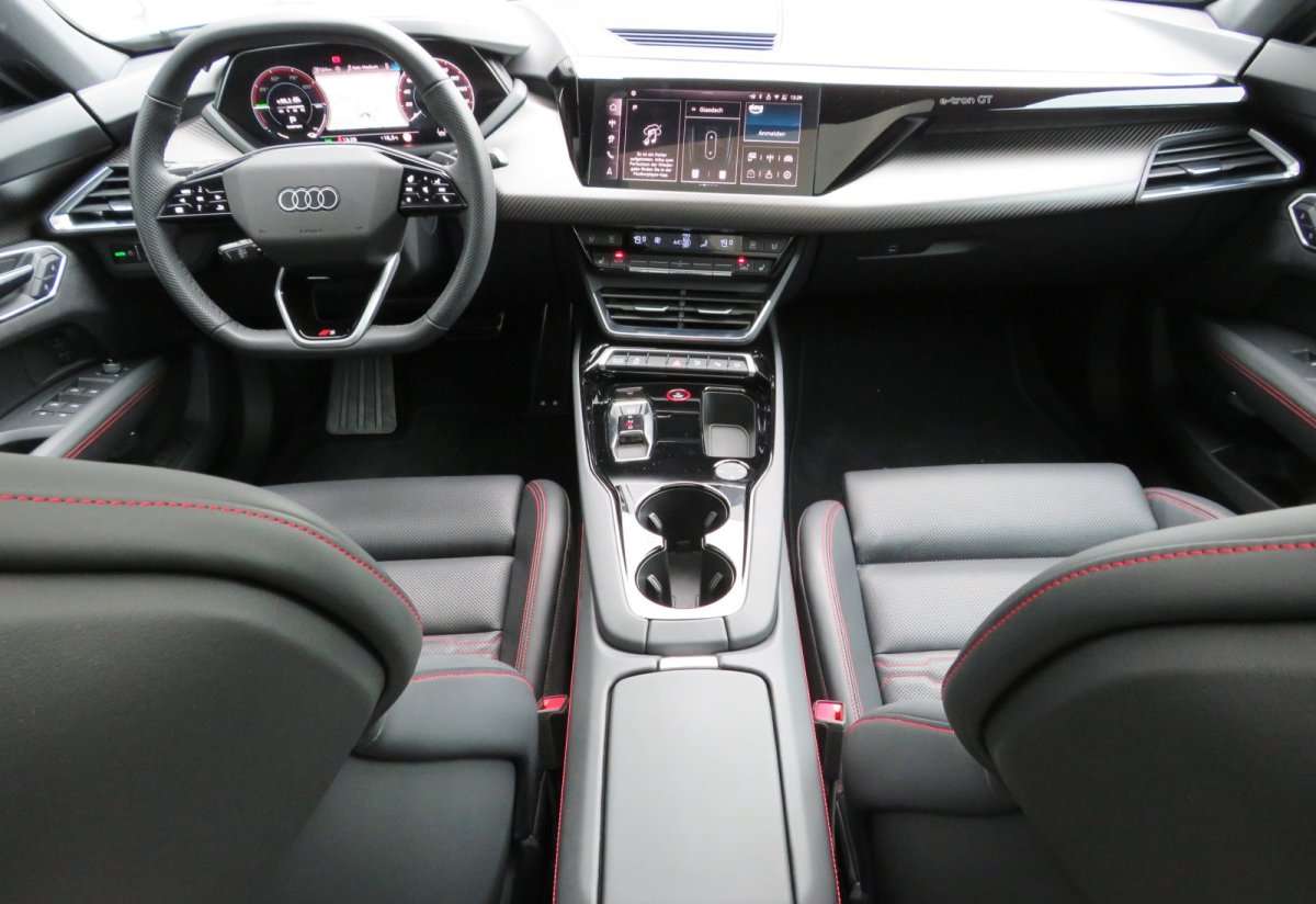 Fahrzeugbild eines Audi e-tron GT
