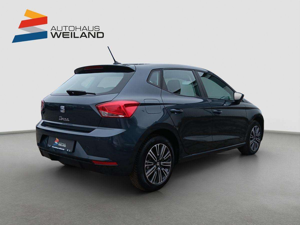 Fahrzeugbild eines SEAT Ibiza
