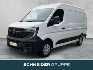 Schräge Frontansicht auf einen Renault Master , freigestellt