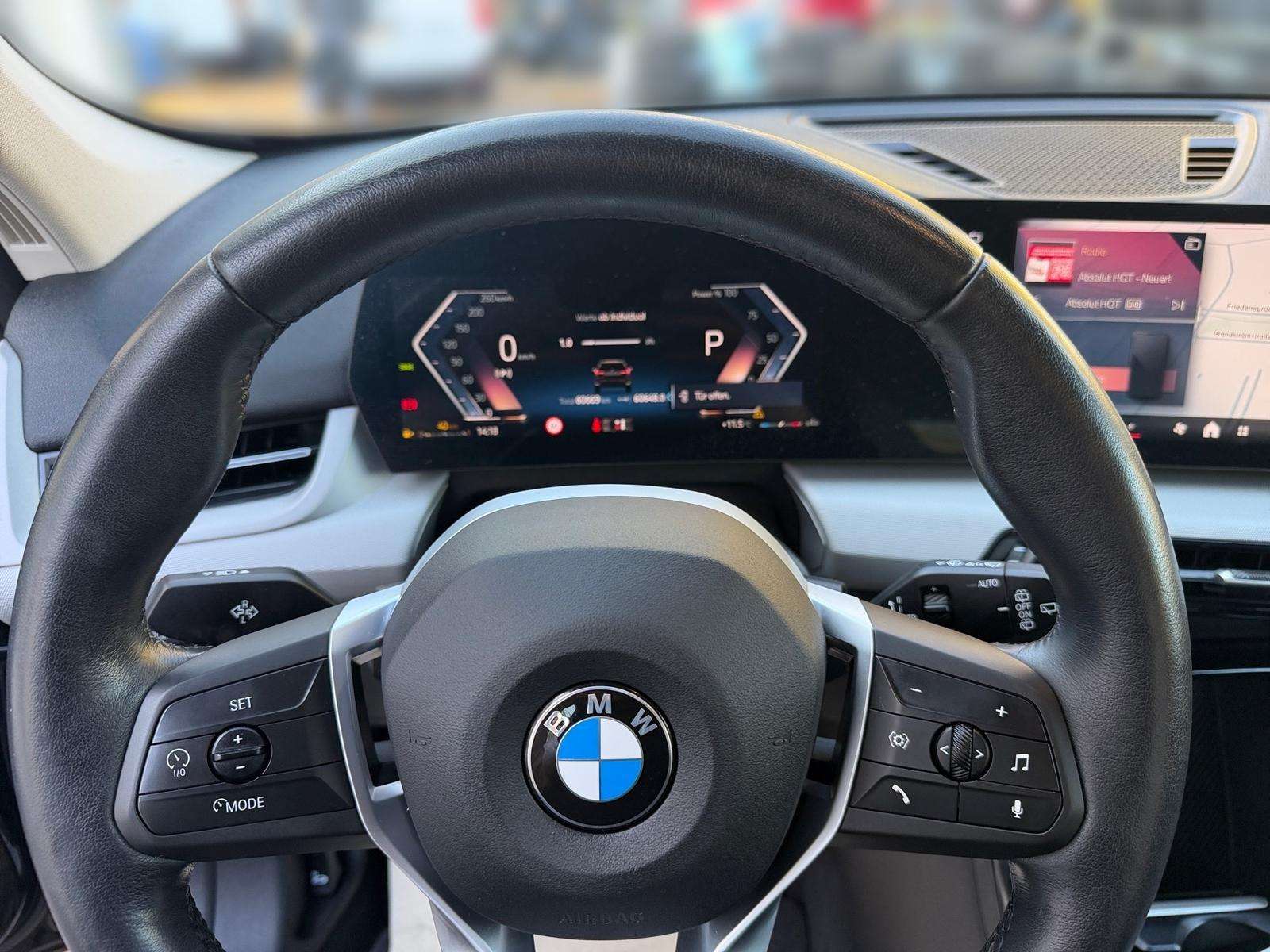 Fahrzeugbild eines BMW X1