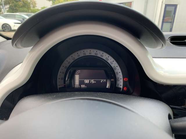 Fahrzeugbild eines Renault Twingo