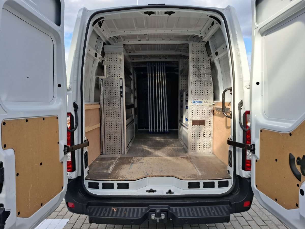 Fahrzeugbild eines Renault Master