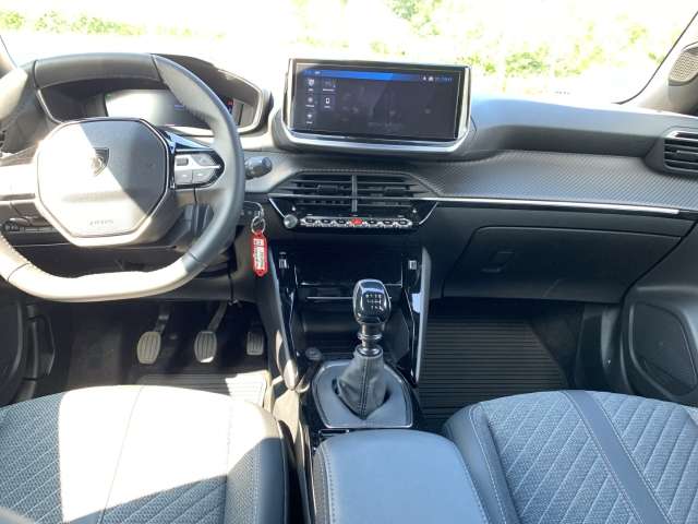 Fahrzeugbild eines Peugeot 2008