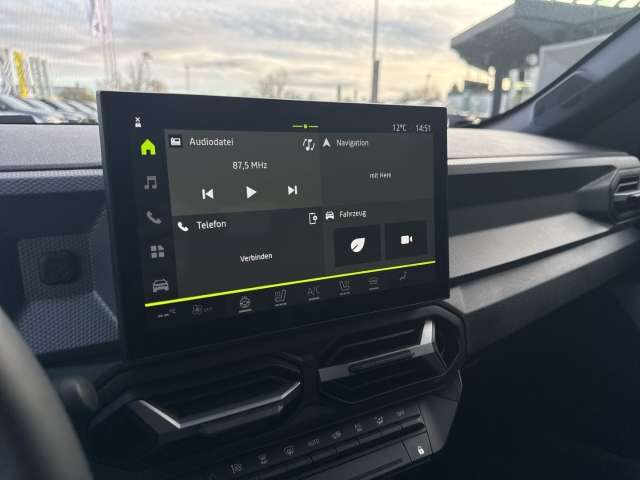 Fahrzeugbild eines Dacia Duster