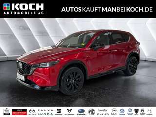 Schräge Frontansicht auf einen Mazda CX-5 , freigestellt